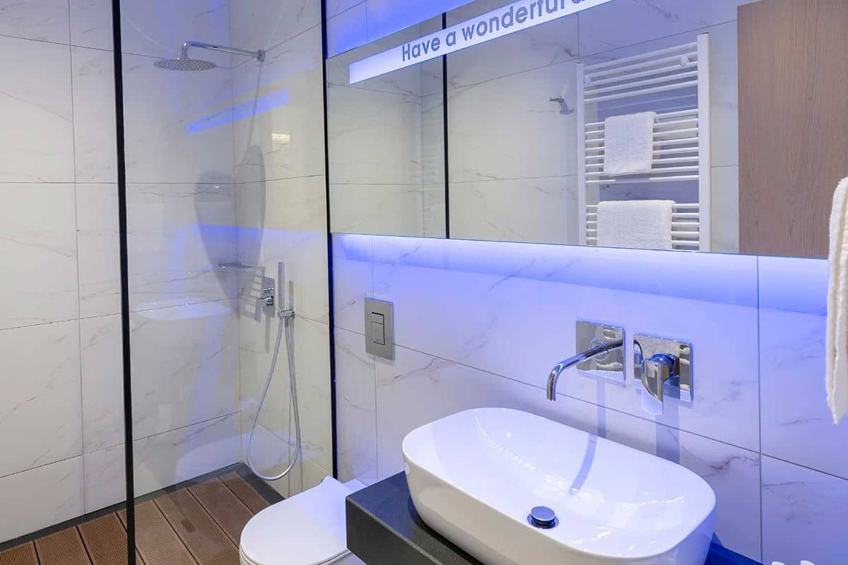 suite-diodora-bathroom